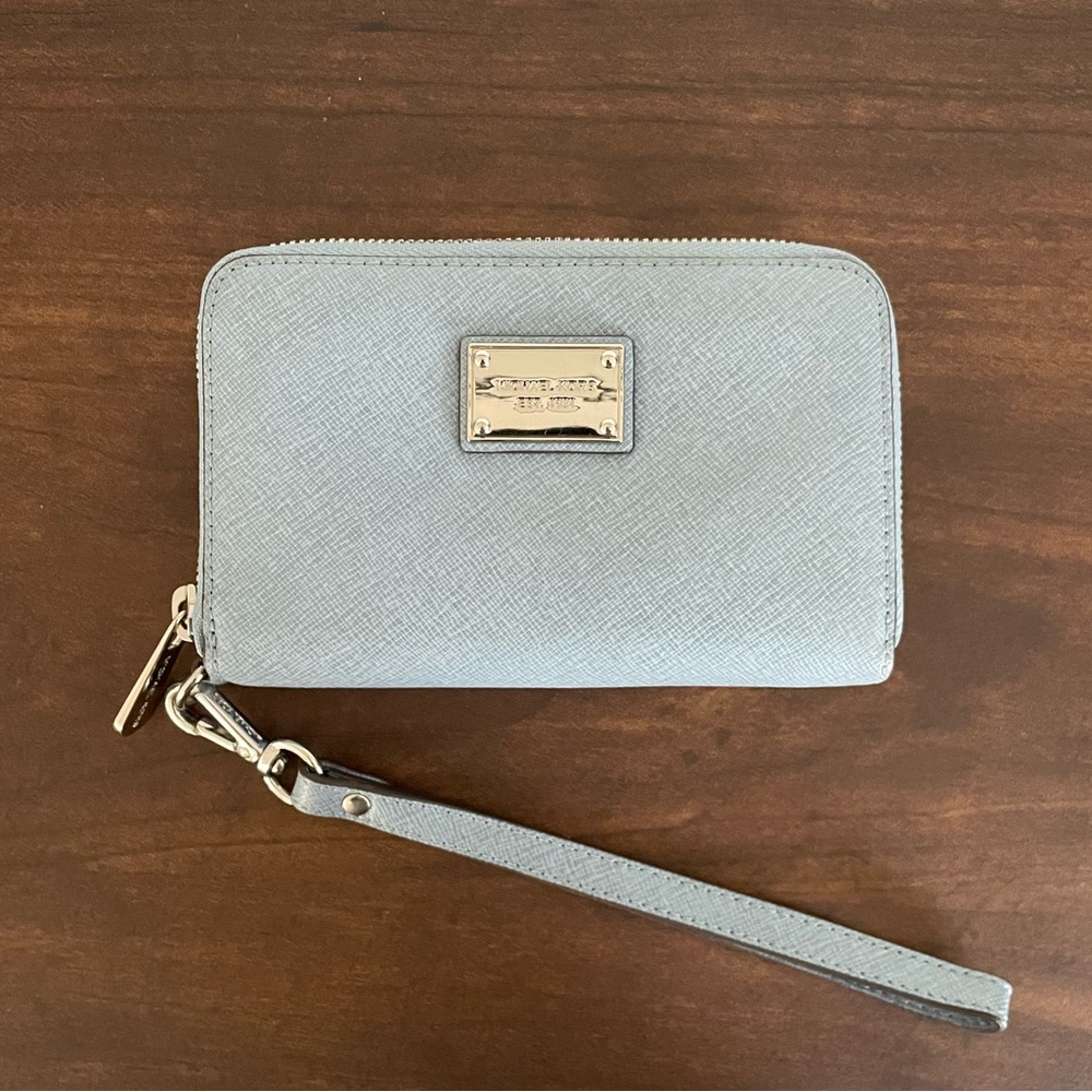 NEVER USED Blue Michael Kors Wallet Wristlet